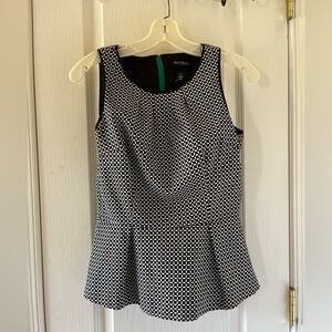 White House Black Market Blouse  size 4 new without tags